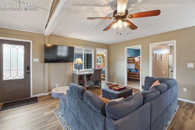 201 Dillon Lane, Florissant, CO 80816