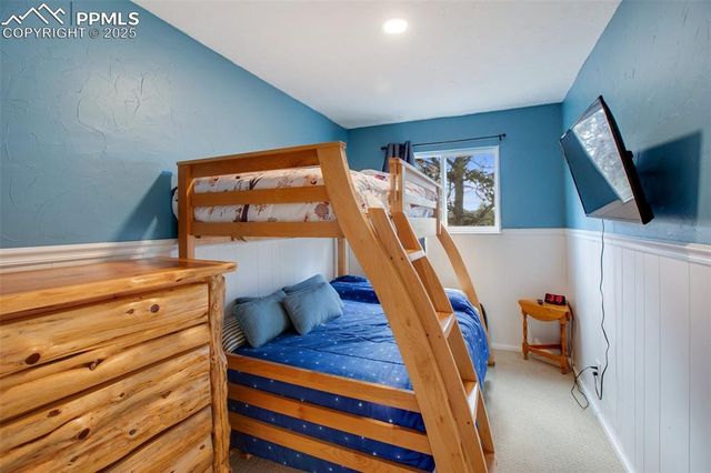 201 Dillon Lane, Florissant, CO 80816