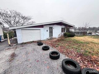 10006 Castle Drive, Unincorporated, MO 63136