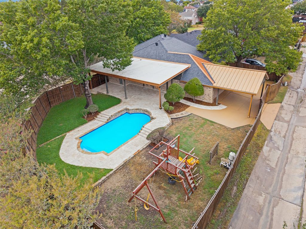 2641 Windswept Lane, Mesquite, TX 75181