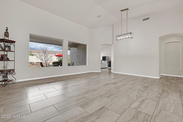 2289 N Split Rock Place, Tucson, AZ 85749