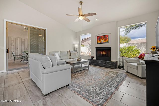 2289 N Split Rock Place, Tucson, AZ 85749