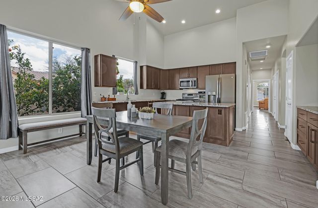 2289 N Split Rock Place, Tucson, AZ 85749