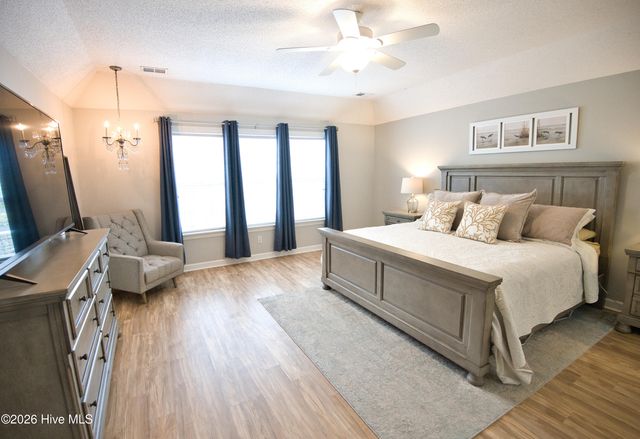 8816 Smithfield Drive NW, Calabash, NC 28467