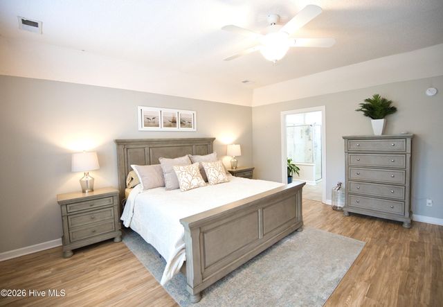 8816 Smithfield Drive NW, Calabash, NC 28467