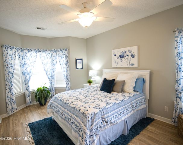 8816 Smithfield Drive NW, Calabash, NC 28467