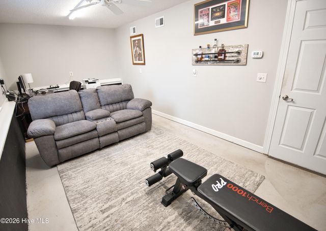 8816 Smithfield Drive NW, Calabash, NC 28467