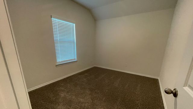 6015 Midsummer Way, Crandall, TX 75114