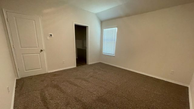 6015 Midsummer Way, Crandall, TX 75114