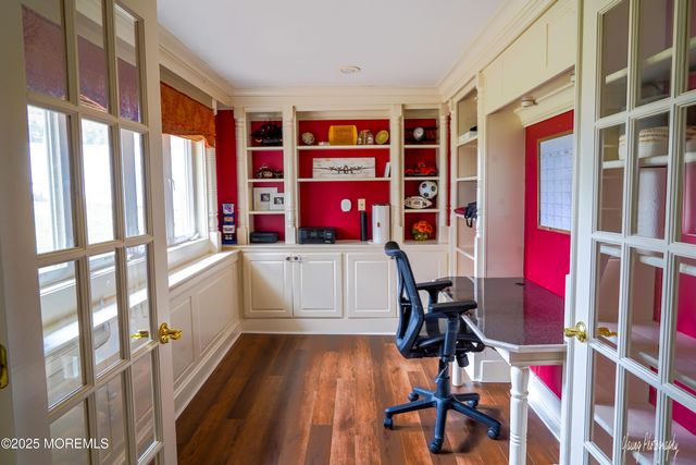 27 Gibson Drive, Hazlet, NJ 07730