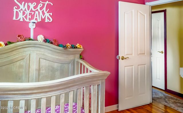 27 Gibson Drive, Hazlet, NJ 07730