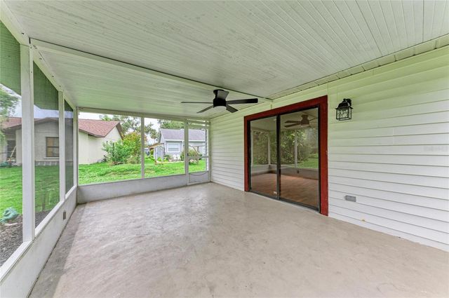 5506 82ND AVENUE DRIVE E, Palmetto, FL 34221