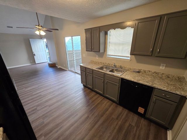 732 Willow Trace Drive, Whites Creek, TN 37189