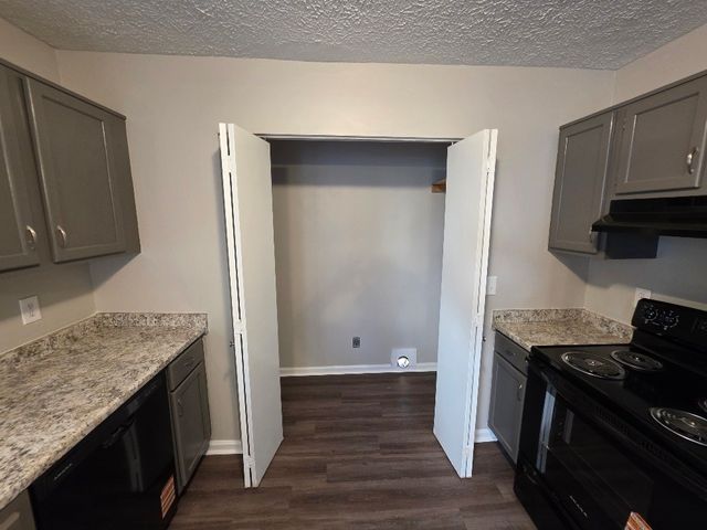 732 Willow Trace Drive, Whites Creek, TN 37189