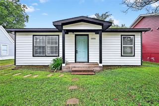 1016 W Crawford Street, Denison, TX 75020