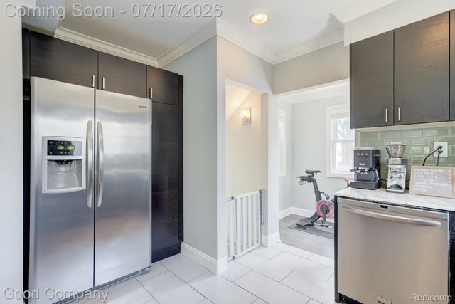 1015 Batavia Avenue, Royal Oak, MI 48067