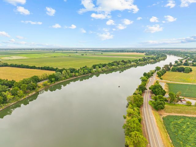 53020 S River Rd, Clarksburg, CA 95612