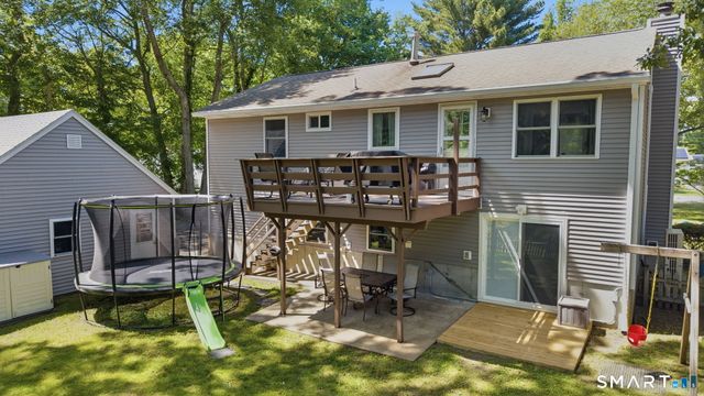 18 Old Black Point Road, East Lyme, CT 06357