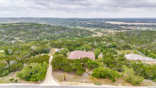 580 County Road 273, Mico, TX 78056