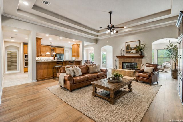 580 County Road 273, Mico, TX 78056