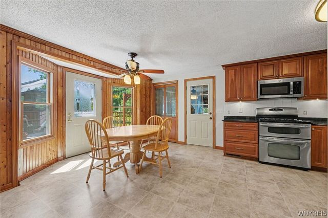 13075 Steiner Road, Newstead, NY 14001