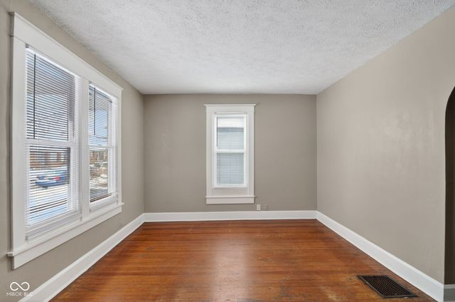 521 N Alton Avenue, Indianapolis, IN 46222