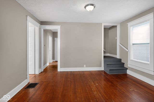 521 N Alton Avenue, Indianapolis, IN 46222