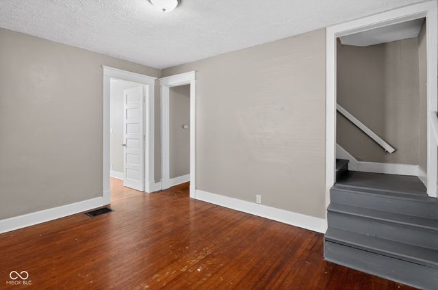 521 N Alton Avenue, Indianapolis, IN 46222