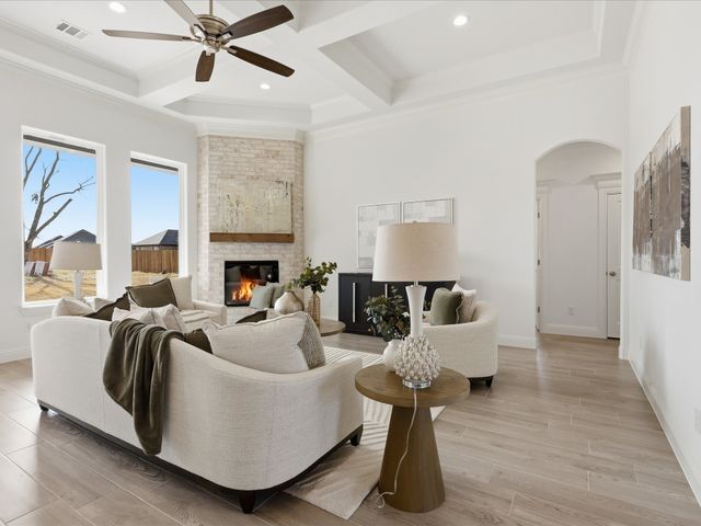 2152 Middlewood Circle, Granbury, TX 76049