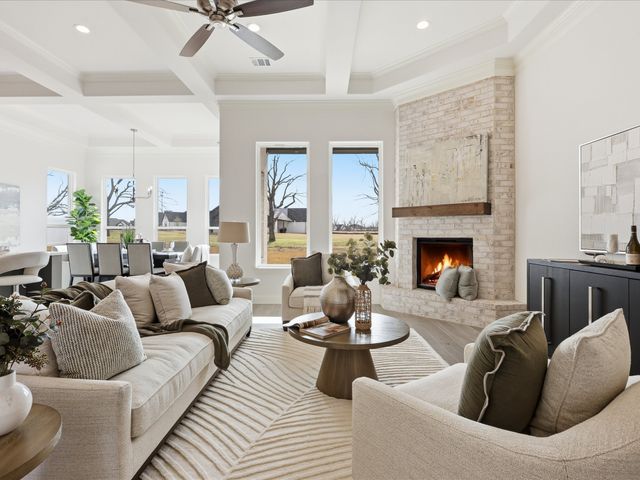 2152 Middlewood Circle, Granbury, TX 76049