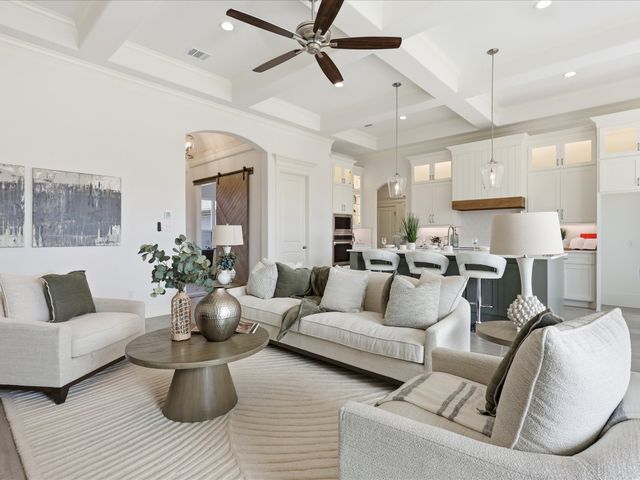 2152 Middlewood Circle, Granbury, TX 76049