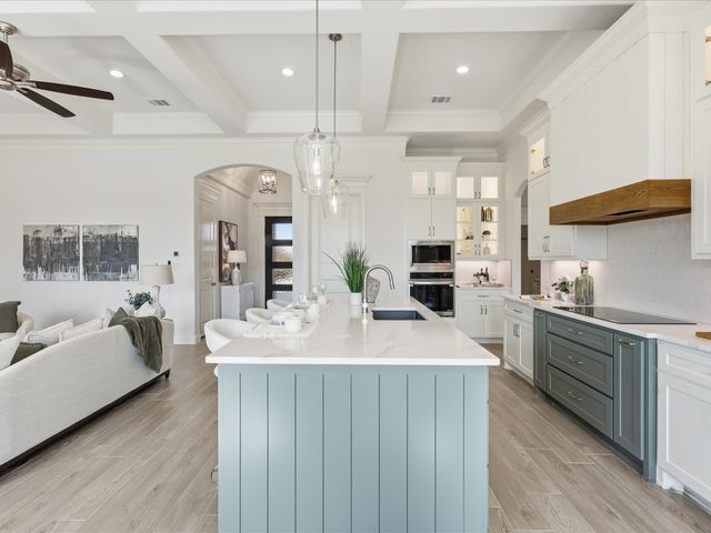 2152 Middlewood Circle, Granbury, TX 76049