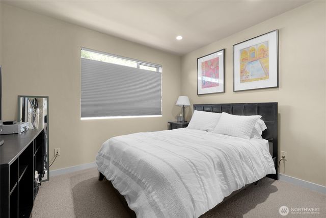 160 Roy Street, Seattle, WA 98109