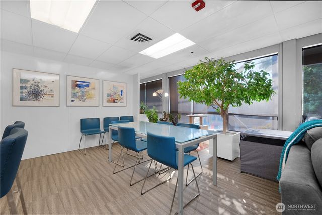 160 Roy Street, Seattle, WA 98109