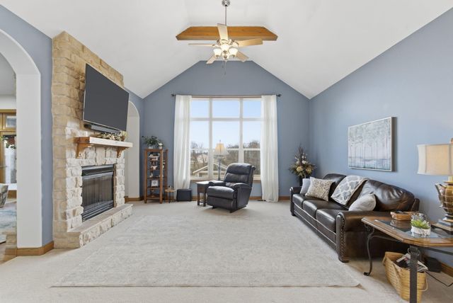 366 Stargrass Road, Ozark, MO 65721
