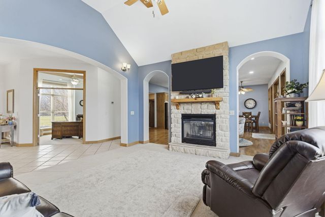 366 Stargrass Road, Ozark, MO 65721