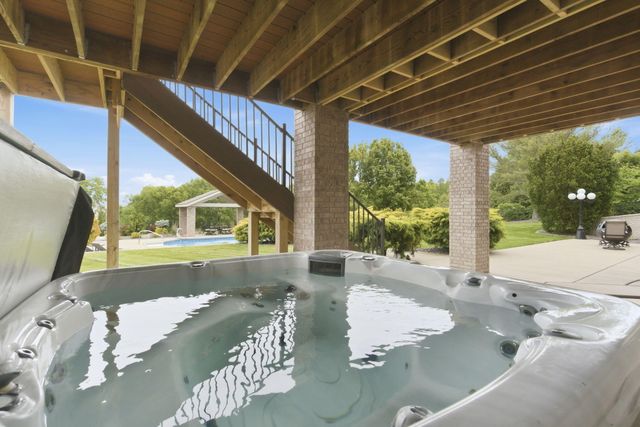 366 Stargrass Road, Ozark, MO 65721
