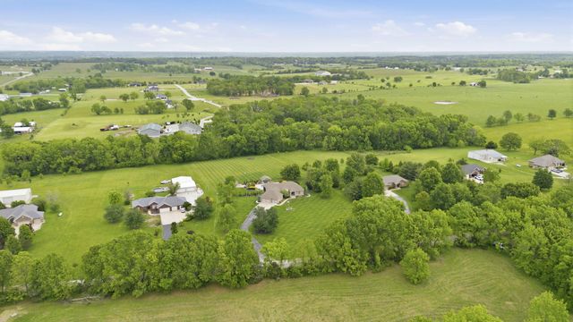 366 Stargrass Road, Ozark, MO 65721