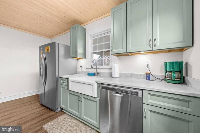 48 RINGGOLD RD, Fredericksburg, VA 22405