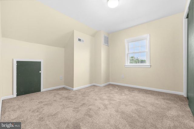 48 RINGGOLD RD, Fredericksburg, VA 22405