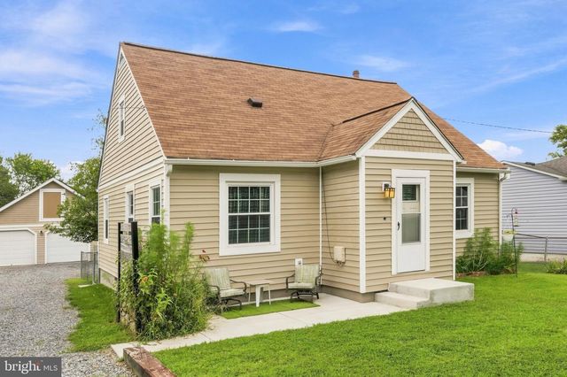 48 RINGGOLD RD, Fredericksburg, VA 22405