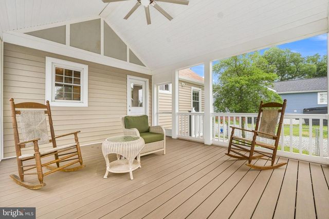 48 RINGGOLD RD, Fredericksburg, VA 22405