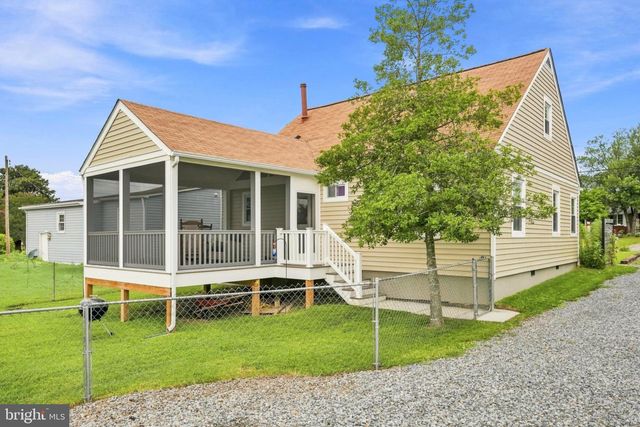 48 RINGGOLD RD, Fredericksburg, VA 22405