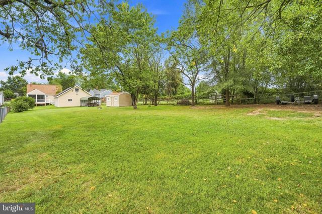 48 RINGGOLD RD, Fredericksburg, VA 22405