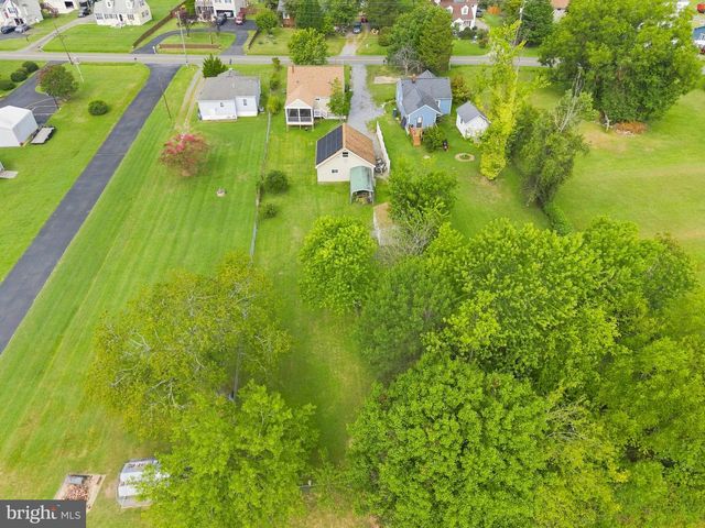48 RINGGOLD RD, Fredericksburg, VA 22405