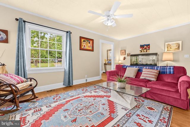 48 RINGGOLD RD, Fredericksburg, VA 22405