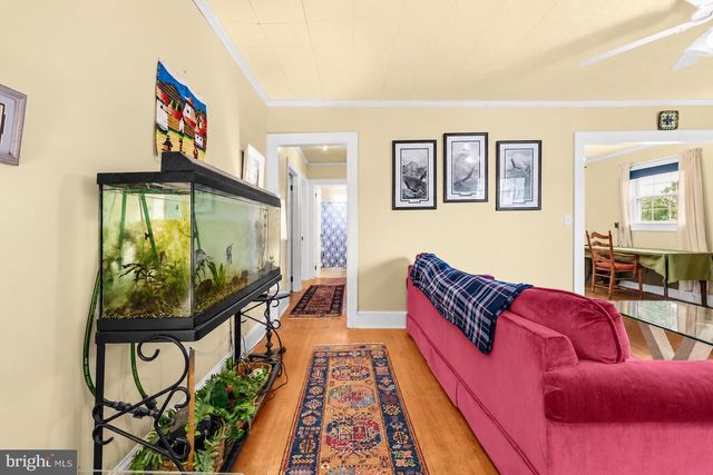 48 RINGGOLD RD, Fredericksburg, VA 22405