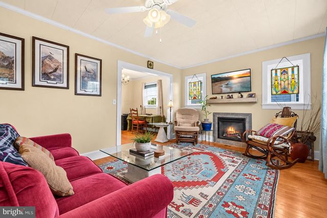 48 RINGGOLD RD, Fredericksburg, VA 22405