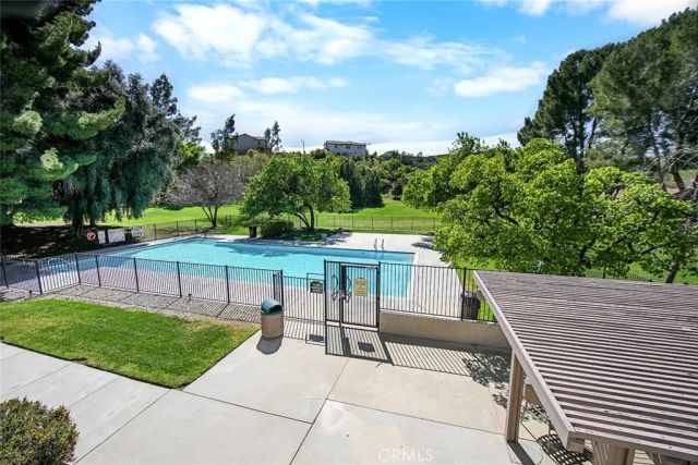 26323 Rainbow Glen, Newhall, CA 91321