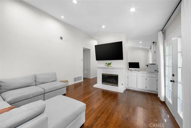 26323 Rainbow Glen, Newhall, CA 91321